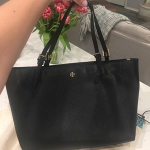 Tory Burch Robinson Leather Tote 11X14